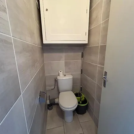 公寓 6 Pers. Avec Balcon Et Parking, Face A La - Fr-1-837-28 *